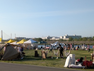 �J���}�`�ւ��F������